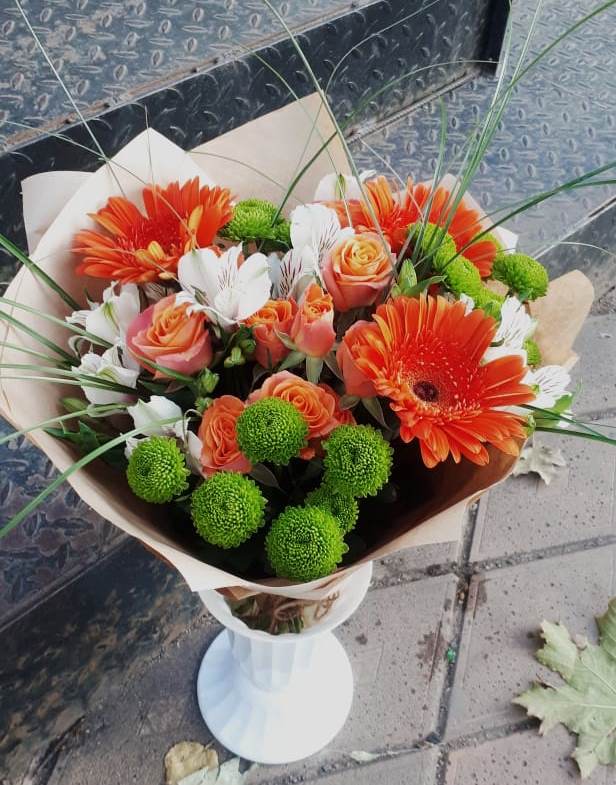 Букет цветов из: Герберы, Хризантемы, Альстромерии и Розы в Яшкино