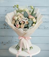 Букет цветов из:  Розы и Лизиантусы в Яшкино