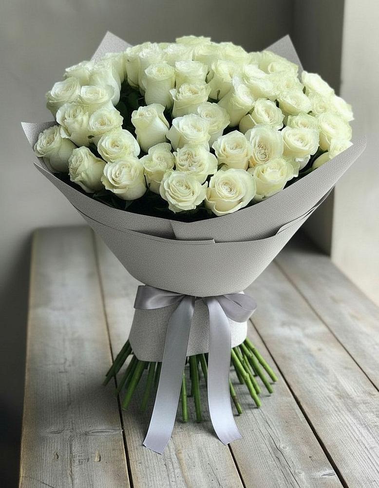Букет 35 Белых роз в Яшкино
