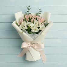 Букет цветов из:  Альстромерии в Яшкино