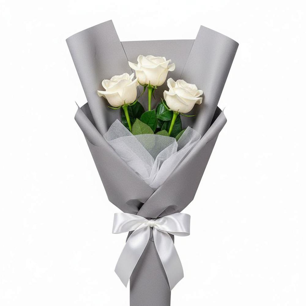 Букет 3 белые розы в Яшкино