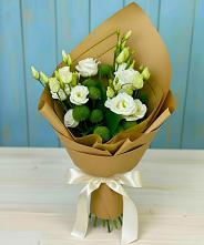 Букет цветов из:  Хризантемы и Лизиантусы #REPLACE_PRED# Яшкино