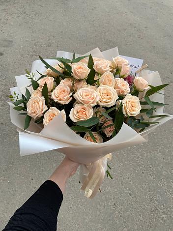 Букет Кремовые розы Латте в Яшкино