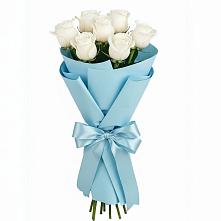 Букет 7 белых роз Проуд в Яшкино