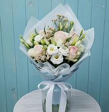 Букет цветов из:  Розы и Лизиантусы в Яшкино