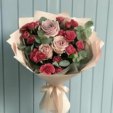 Букет цветов из:  Гвоздики и Розы в Яшкино
