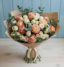 Букет цветов из:  Альстромерии и Розы в Яшкино